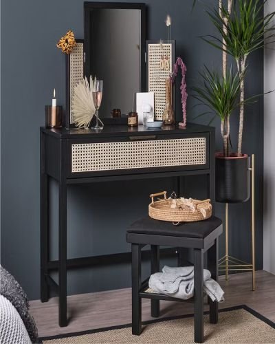 Laser-Cut Console Table, reference design 018