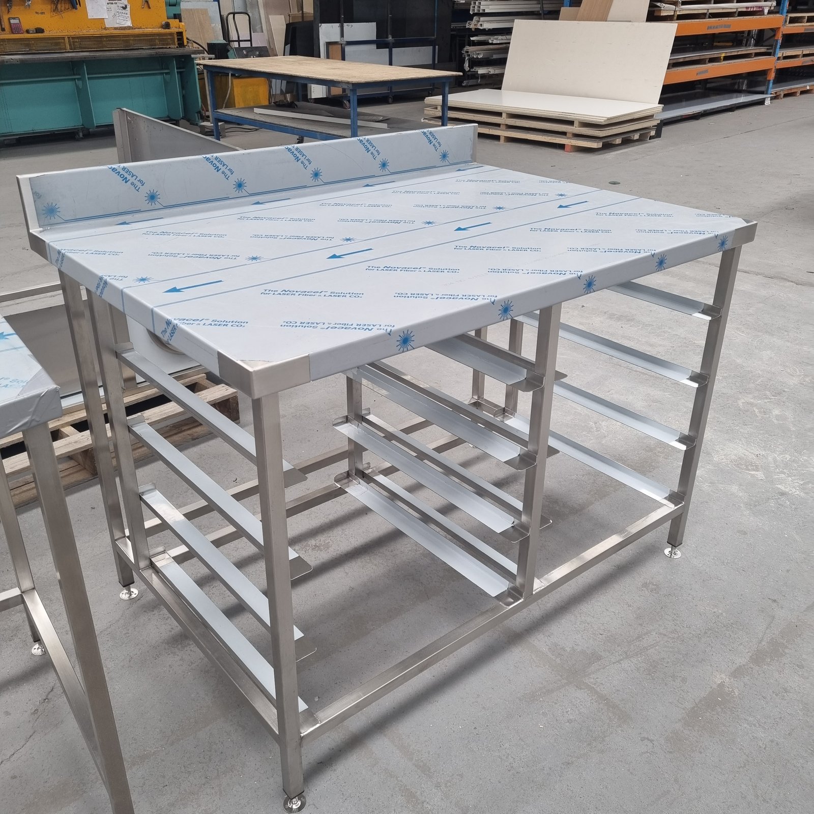 Stainless Steel Bench, reference design 017